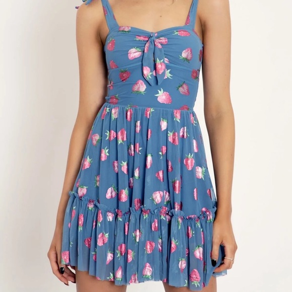 BLACKMILK STRAWBERRIES BLUE SWEET TIE SHORT DRESS - LIMITED SIZE S - Picture 3 of 5